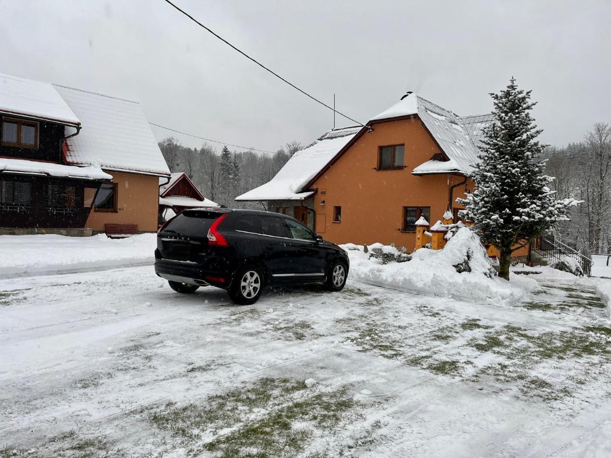 Ubytovani U Hradecku Prostřední Bečva Bagian luar foto
